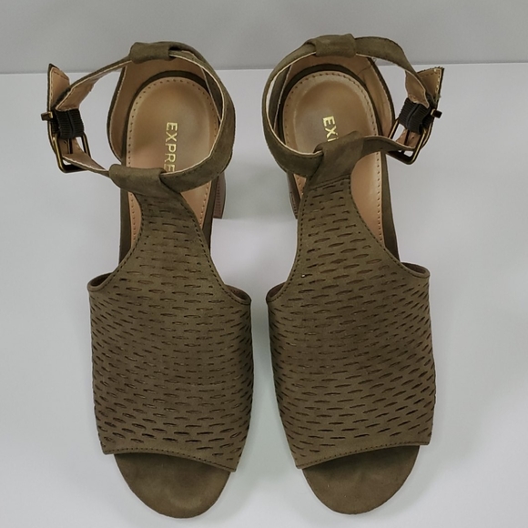 Express Block heel sandals - Picture 8 of 9